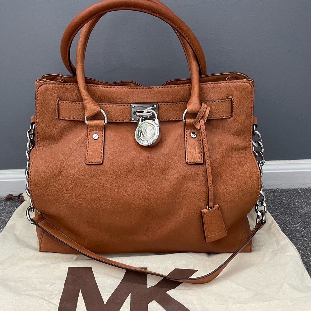 MK Michael Kors Large Leather Satchel in Luggage